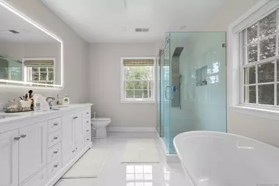 424 Racebrook Road, Orange, CT 06477 - Photo 16