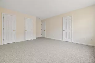 257 Seaside Ave, Stamford, CT 06902 - Photo 20