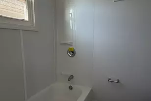 303 Central Ave, Norwich, CT 06360 - Photo 18