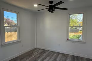 303 Central Ave, Norwich, CT 06360 - Photo 12