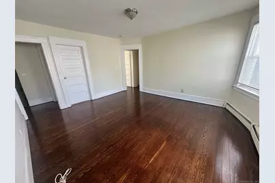 40 Vine Street #3 flr, Bridgeport, CT 06604 - Photo 10