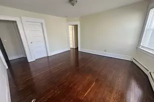 40 Vine St, Bridgeport, CT 06604 - Photo 10