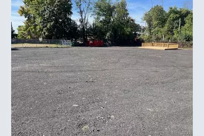 250 Pratt Street, Meriden, CT 06450 - Photo 2