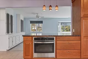 6 Brookside Dr, Woodbridge, CT 06525 - Photo 8