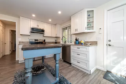 11 North Main Street, Essex, CT 06426 - Photo 22