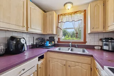 2 Sandra Drive, Bloomfield, CT 06002 - Photo 20