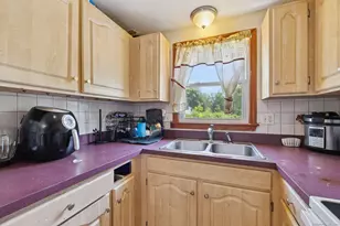 2 Sandra Dr, Bloomfield, CT 06002 - Photo 20