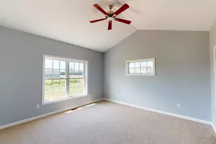 318 Capen St, Windsor, CT 06095 - Photo 16