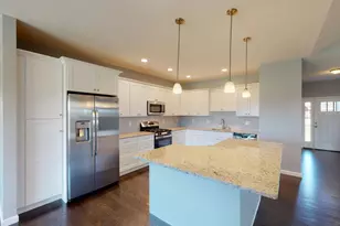 318 Capen St, Windsor, CT 06095 - Photo 8