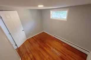 15 Stock Pl St, Manchester, CT 06042 - Photo 10