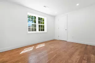 299 W Main St, Milford, CT 06460 - Photo 28