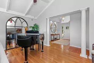 132 Merrimac Dr, Trumbull, CT 06611 - Photo 14