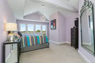 132 Merrimac Dr, Trumbull, CT 06611 - Photo 20
