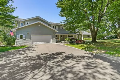 132 Merrimac Drive, Trumbull, CT 06611 - Photo 32