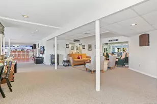 132 Merrimac Dr, Trumbull, CT 06611 - Photo 28