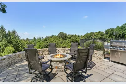 132 Merrimac Drive, Trumbull, CT 06611 - Photo 34