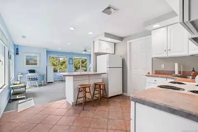 132 Merrimac Drive, Trumbull, CT 06611 - Photo 30