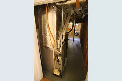 235 High Street #APT C, New Britain, CT 06051 - Photo 22