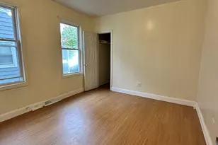 22 Bristol St, West Haven, CT 06516 - Photo 14