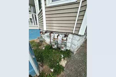 22 Bristol Street, West Haven, CT 06516 - Photo 4