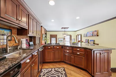 25 Capitol Avenue #C, Hartford, CT 06106 - Photo 12