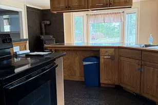 300 Bradley St, East Haven, CT 06512 - Photo 14