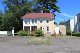 88 Bradley Rd, Woodbridge, CT 06525 - Photo 1