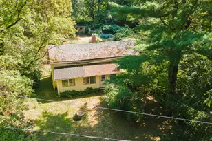 28 Trumbull St, Litchfield, CT 06750 - Photo 2