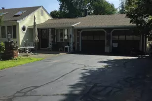 92 Berkshire Rd, Rocky Hill, CT 06067 - Photo 2