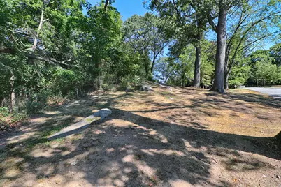 20 Ermine Street, Fairfield, CT 06824 - Photo 14