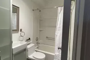 134-138 Washington Ave, Bridgeport, CT 06604 - Photo 12