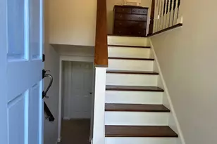 25 Arnold Ln, Norwalk, CT 06853 - Photo 2