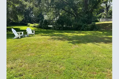 25 Arnold Lane, Norwalk, CT 06853 - Photo 20