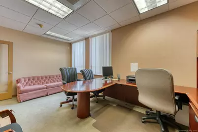 135 Burnside Avenue, East Hartford, CT 06108 - Photo 14