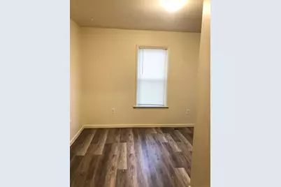 13 Tomlinson Street, Ansonia, CT 06401 - Photo 8