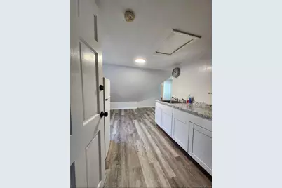 101 Goddard Avenue #3rd, Bridgeport, CT 06610 - Photo 1