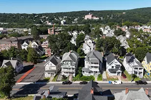 133 Willow St, Waterbury, CT 06710 - Photo 16