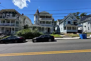 133 Willow St, Waterbury, CT 06710 - Photo 2