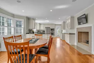 43 Mulberry Hill, Hamden, CT 06517 - Photo 4