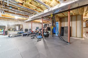 335 Pennwood Pl, Bristol, CT 06010 - Photo 38