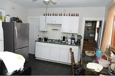 11 Pershing Street, Hartford, CT 06112 - Photo 8