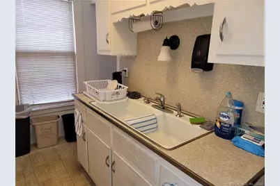 181 Burnside Avenue, East Hartford, CT 06108 - Photo 2