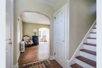 33 Washington Avenue, Woodbury, CT 06798 - Photo 2