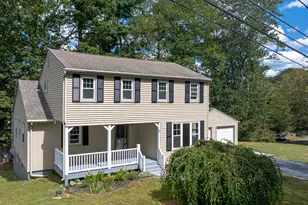 8 Ranslow Dr, Wolcott, CT 06716 - Photo 2