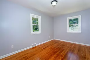 8 Ranslow Dr, Wolcott, CT 06716 - Photo 14
