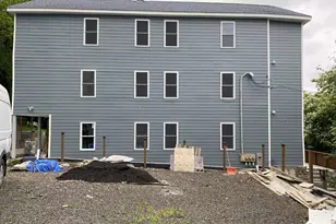 218 Charles St, Waterbury, CT 06708 - Photo 18