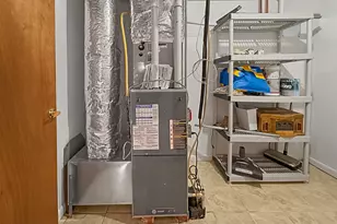 301 Bell St, Middletown, CT 06457 - Photo 36