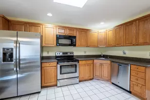 12 Blvd Dr, Danbury, CT 06810 - Photo 16