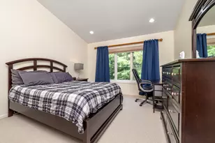 12 Blvd Dr, Danbury, CT 06810 - Photo 22