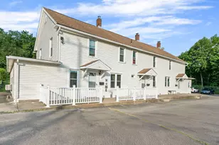 14 Church St, Beacon Falls, CT 06403 - Photo 2